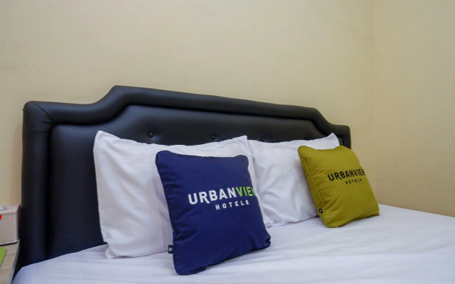 Urbanview Hotel Sindu Kusuma Edupark