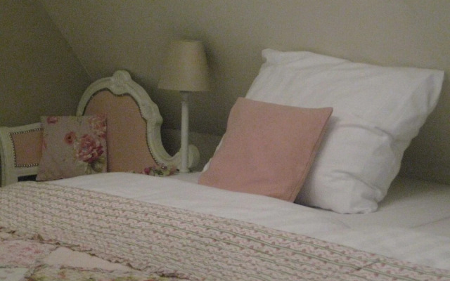 Lavish Villa in Schutzbach With Recreation Room & Mountain Views