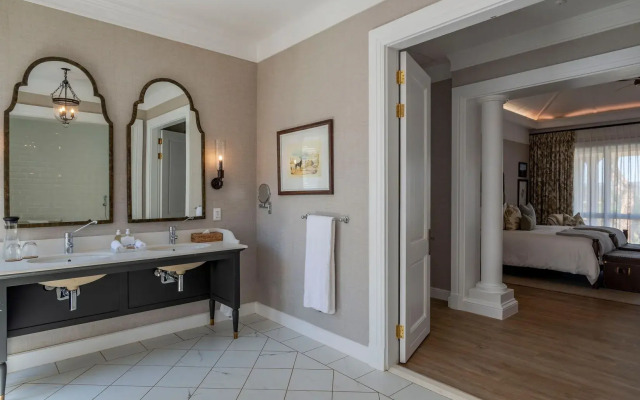 Shamwari Long Lee Manor