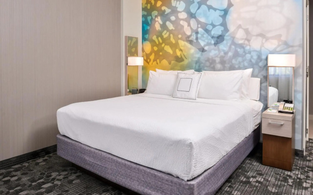 Courtyard by Marriott Charlotte Northlake