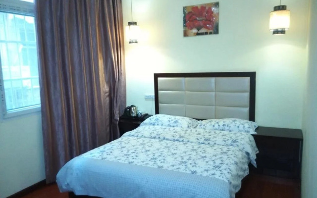 Tongxing Business Hotel