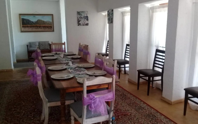 Jacaranda Self Catering Apartments