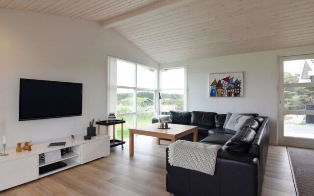 "Almen" - 350m from the sea in NW Jutland