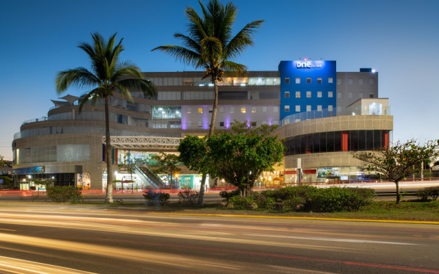 One Puerto Vallarta Aeropuerto