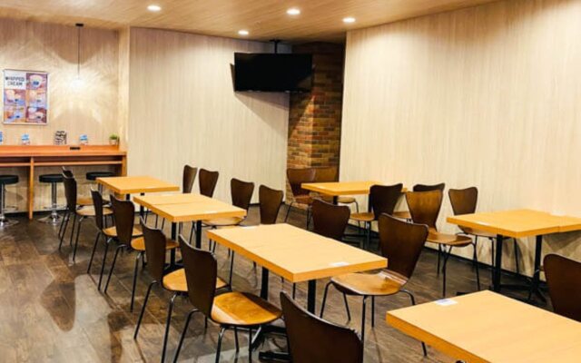 HOTEL LiVEMAX PREMIUM Nagoya Marunouchi