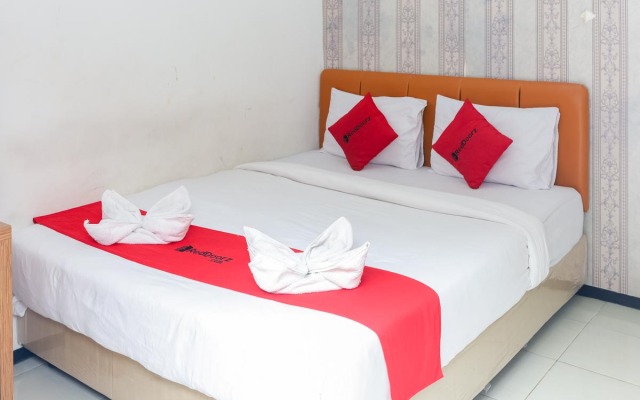 RedDoorz Syariah @ Dewandaru Malang