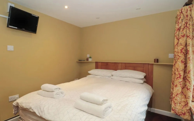 Double Room 2