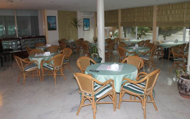 Ata Hotel Kumburgaz