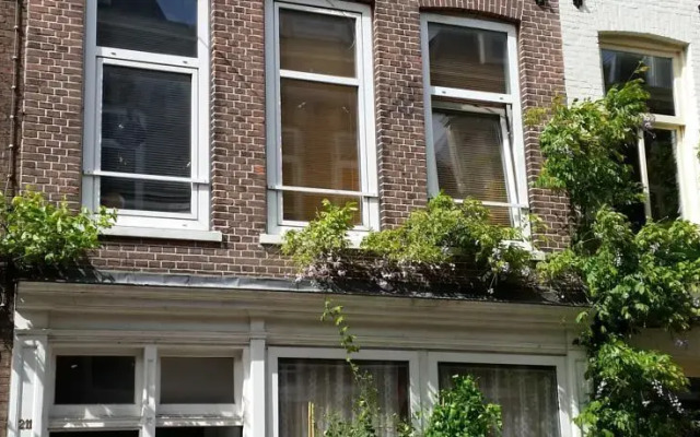 Ground Floor City Room