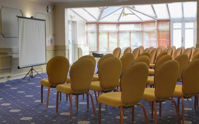 Parkmore Hotel