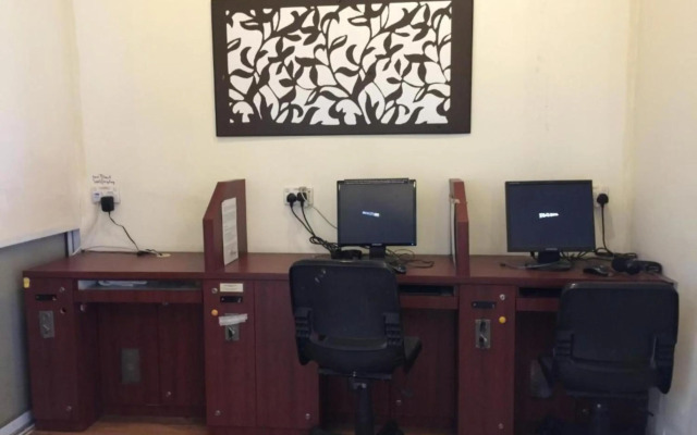 Broadway Hotel Singapore (SG Clean Certified)