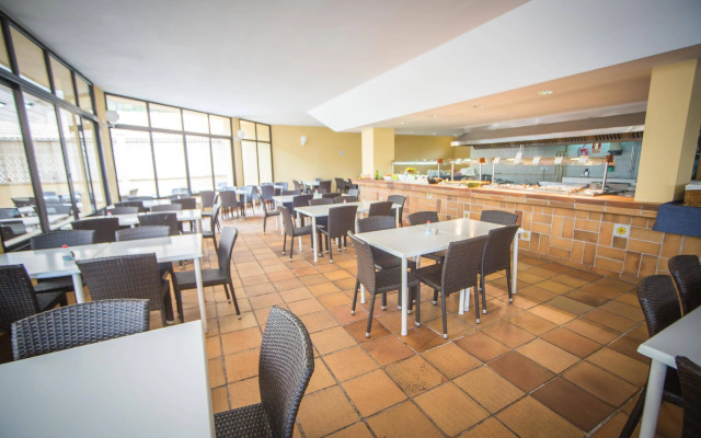 Hotel Club Cala Romani
