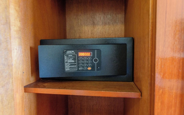 Rainbow Paradise Beach Resort by LWE