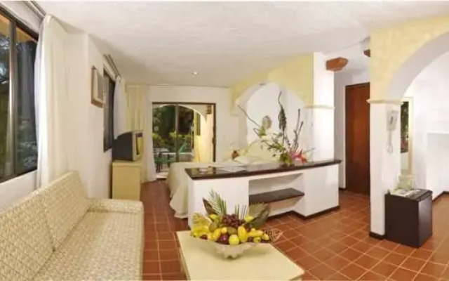 Real Playa Carmen Hotel & Beach Club