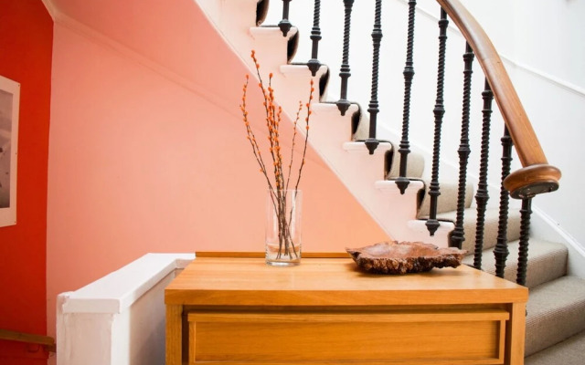 Stylish 4 Bedroom Stockbridge Home