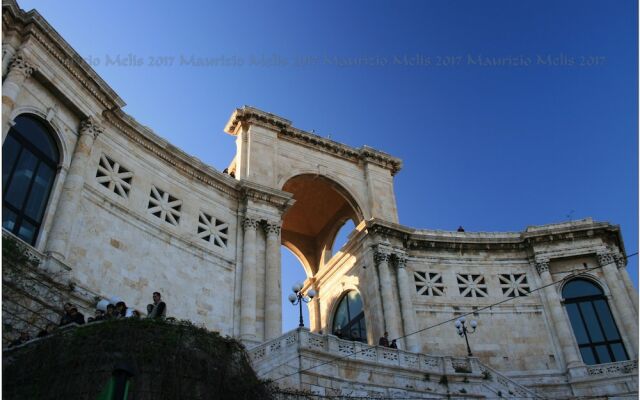 Romantic Suite Canelles - Cagliari