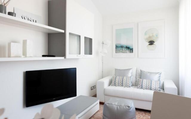 Fly by Suites Pescara (Adults Only)