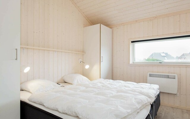 5 Star Holiday Home in Großenbrode