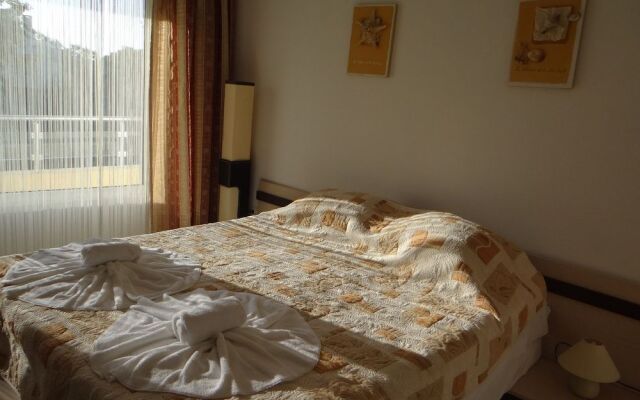 MNG Holiday Yassen Apartments