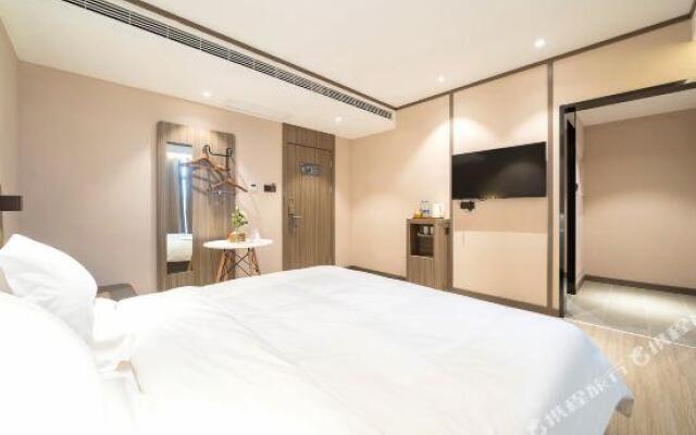 Hanting Hotel Shanghai Lingang Dishui Lake