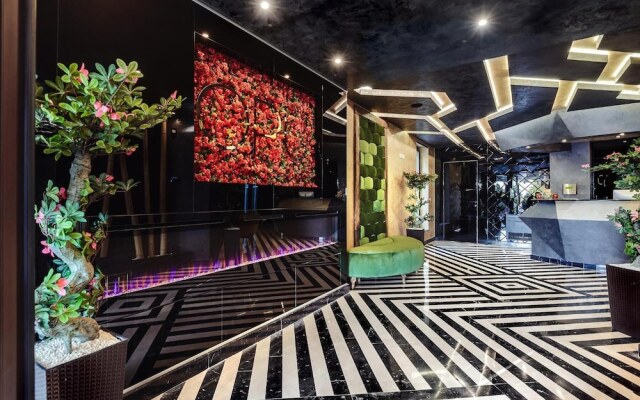 OPU Boutique Hotel