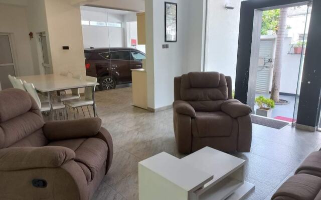 Anchorage Villa - Negombo