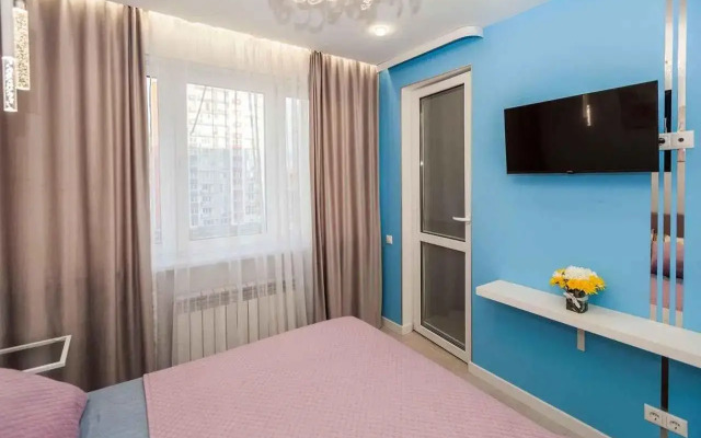 MoreRooms in LCD Fruits/133 Acacias 34/2