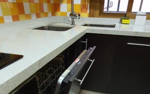 APARTAMENTO 300 m DE LA PLAYA DE SILGAR