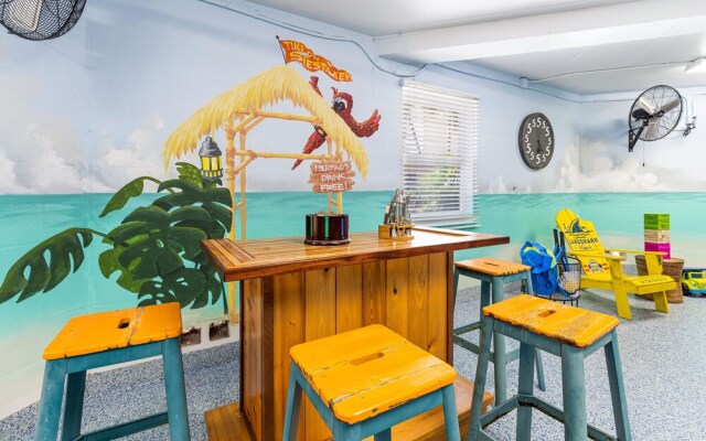 Off The Hook By Beachside Management