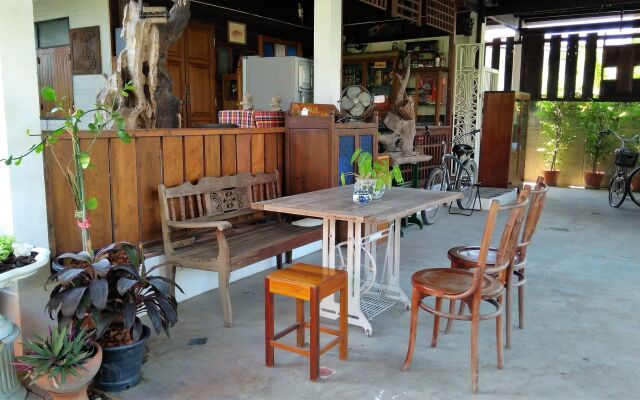 Ayutthaya Antique Homestay
