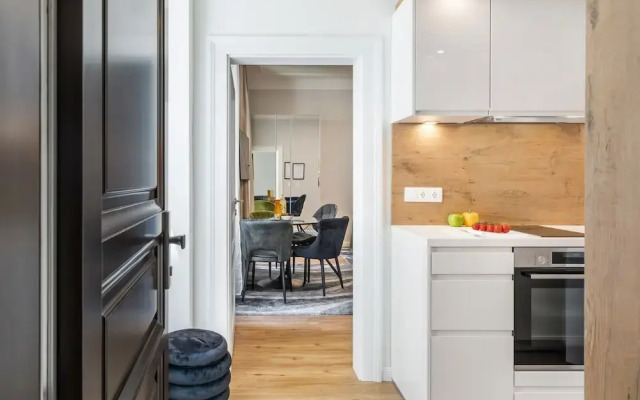 SKY9 Apartments District 3