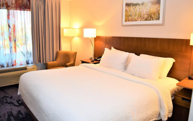 Fairfield Inn Corning Riverside