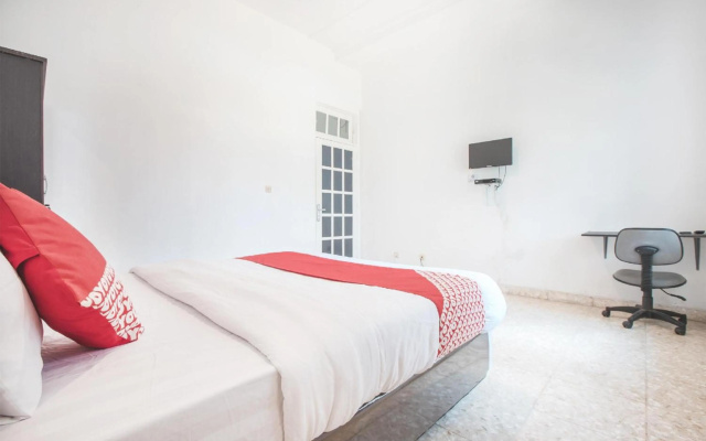 Capital O 332 Residence G17 Kemang – Guest Rooms – Jakarta