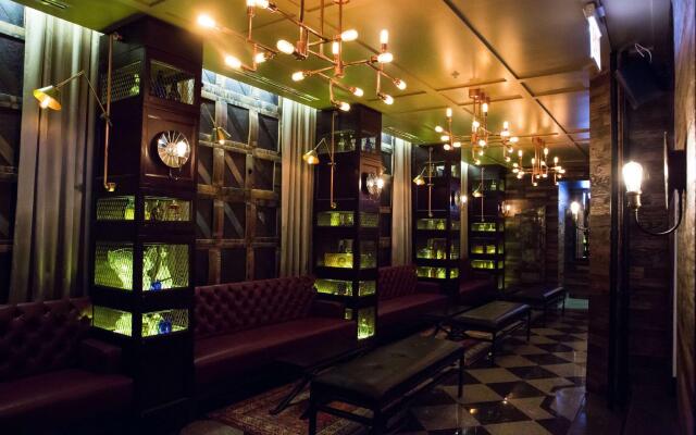 ACME Hotel Company
