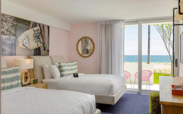 Plunge Beach Resort