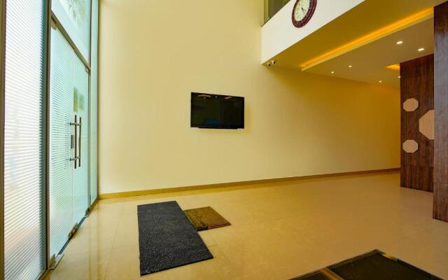 FabHotel Senthur Inn