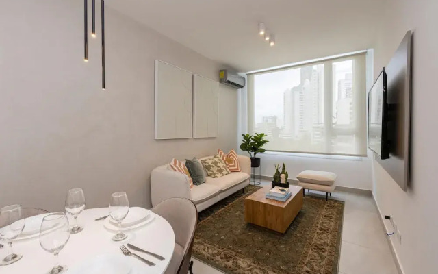 The Chic Condo by Acomodo El Cangrejo