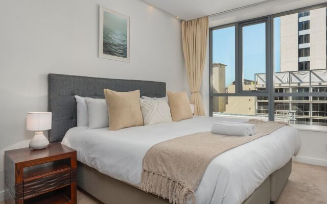 Mandela Rhodes T1001