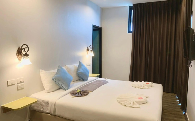 Behind The Scene Hotel Club @ Samui