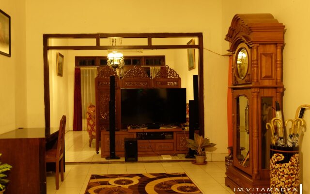 Sari Homestay