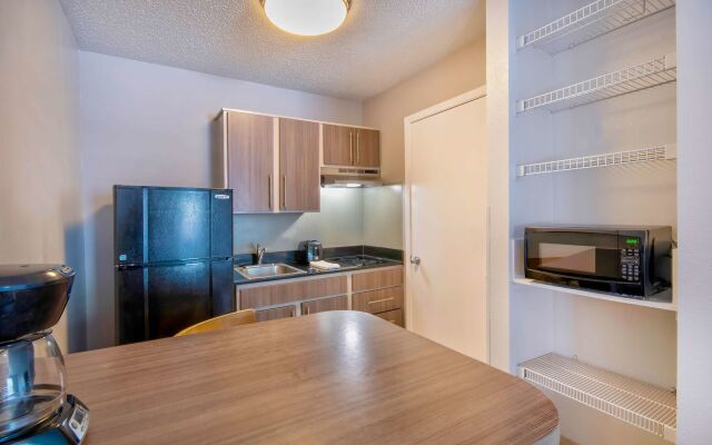 Studio 6 San Antonio, TX - Medical Center