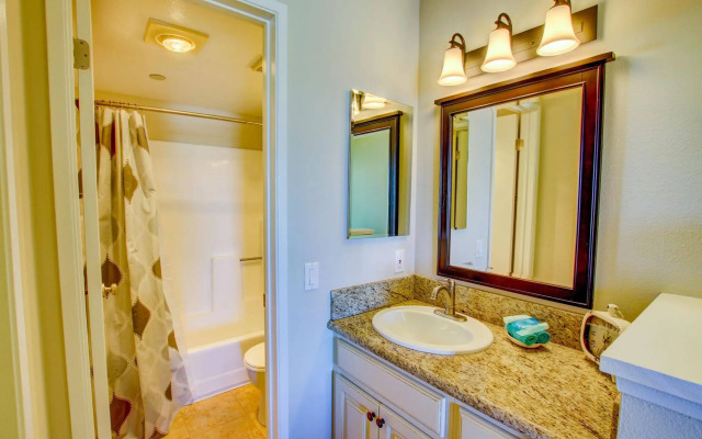 Sunshine Suites at Hillcrest