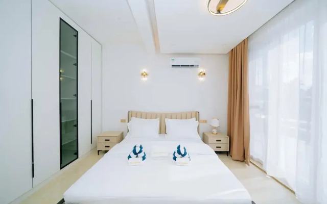 Royal Apartment