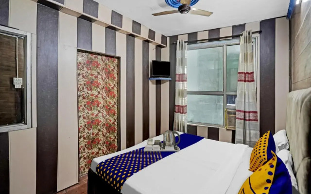 Pop 701049 Hotel Blue Diamond