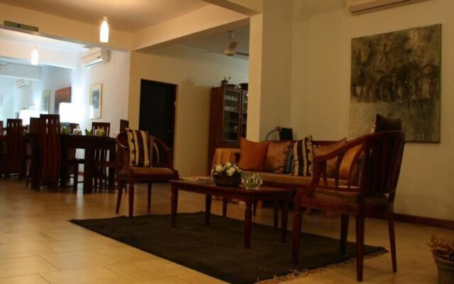 C & I Beach Hotel