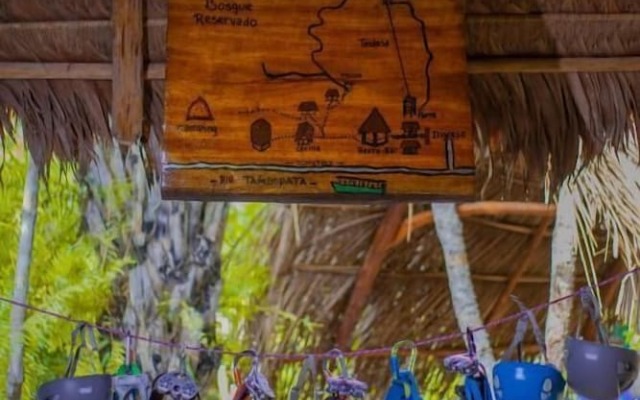 Tronco Tambopata Adventure