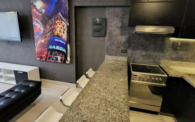 Grimaldo del Solar Miraflores OMM1