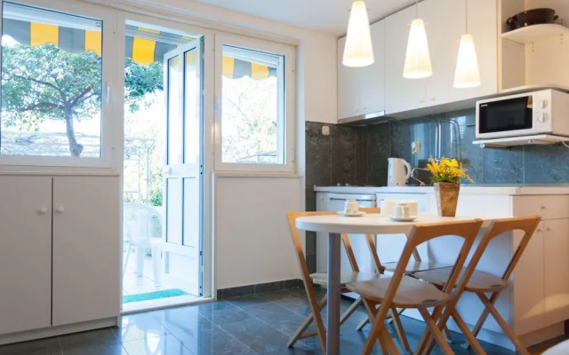 Hedera Estate, Hedera Studio 6