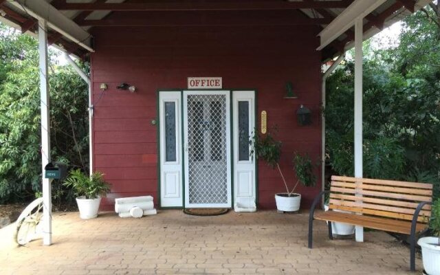 Village Motor Inn