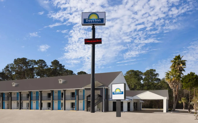 Days Inn by Wyndham Hardeeville Near Hilton Head